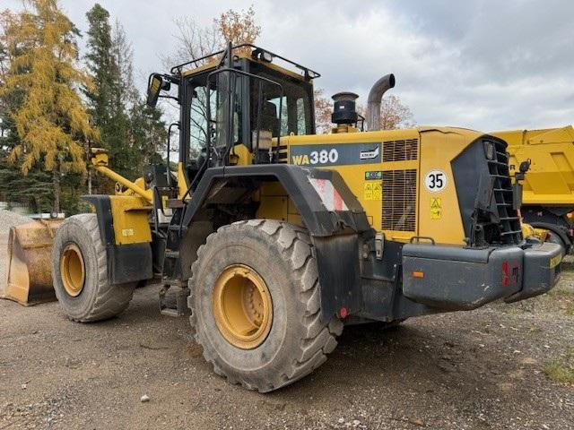 Komatsu WA380-6 - اللودر بعجل: صورة 4 Komatsu WA380-6 - اللودر بعجل: صورة 4