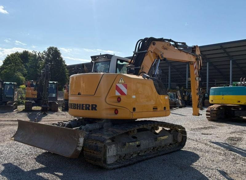 Liebherr R914 Compact Litronic - حفار زحاف: صورة 4 Liebherr R914 Compact Litronic - حفار زحاف: صورة 4