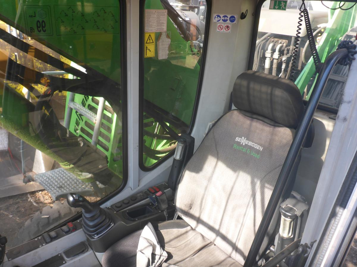 معالج النفايات Sennebogen 818: صورة 6