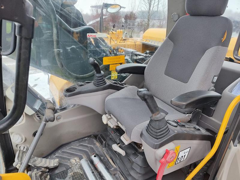 Volvo EC180 D - حفار زحاف: صورة 5 Volvo EC180 D - حفار زحاف: صورة 5