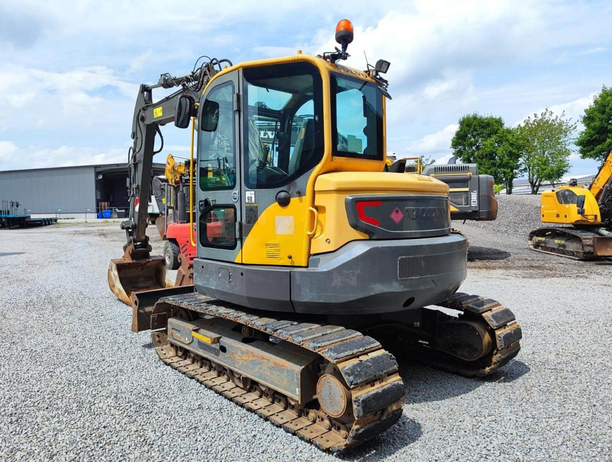 Volvo ECR88D - حفارة مُصَّغرة: صورة 1 Volvo ECR88D - حفارة مُصَّغرة: صورة 1