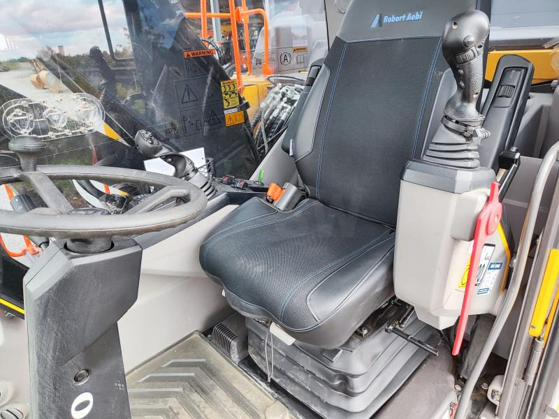 Volvo EW160E - حفارة دولاب: صورة 5 Volvo EW160E - حفارة دولاب: صورة 5