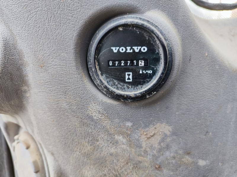 حفارة دولاب Volvo EWR150 E: صورة 6