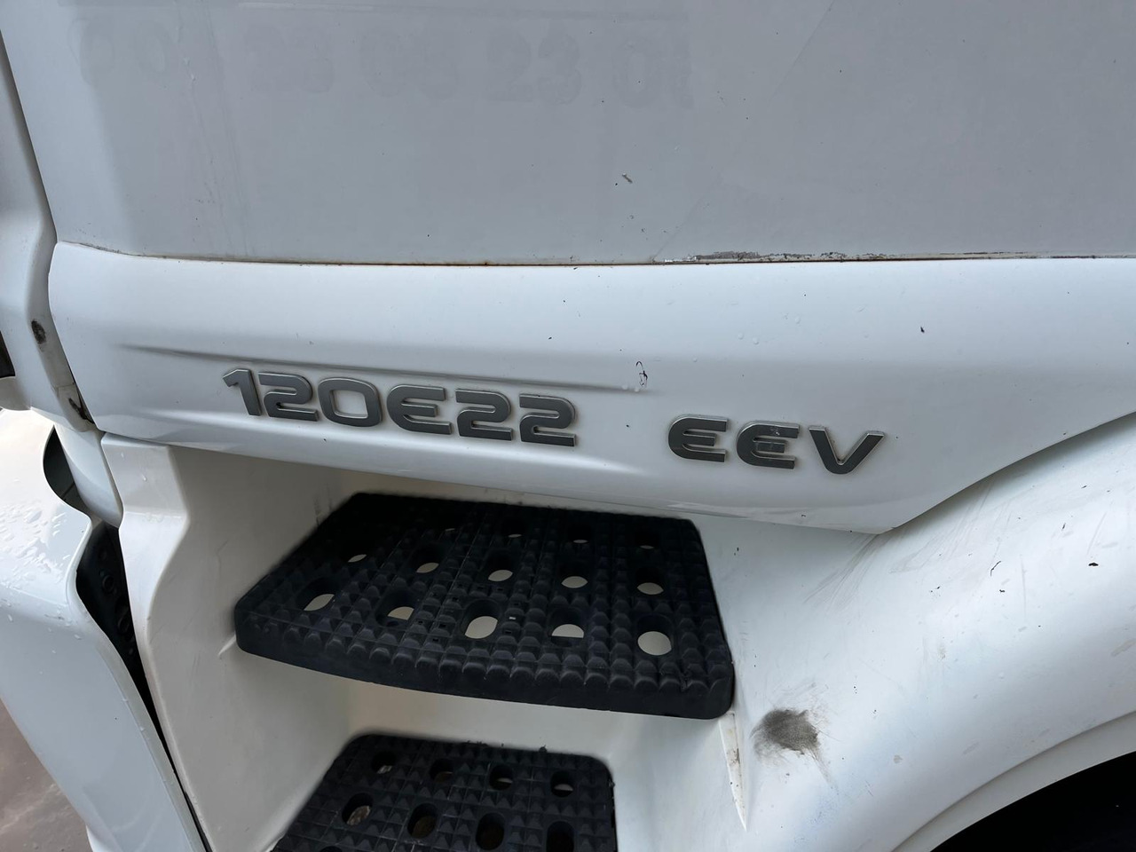 Iveco Eurocargo 120 E 22 - شاحنة ستارة: صورة 4 Iveco Eurocargo 120 E 22 - شاحنة ستارة: صورة 4