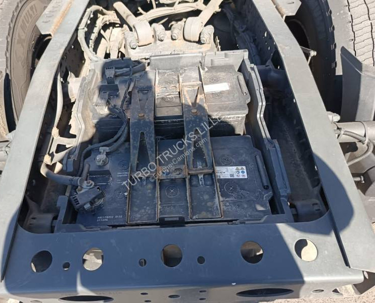 وحدة جر Mercedes Actros 1846: صورة 8