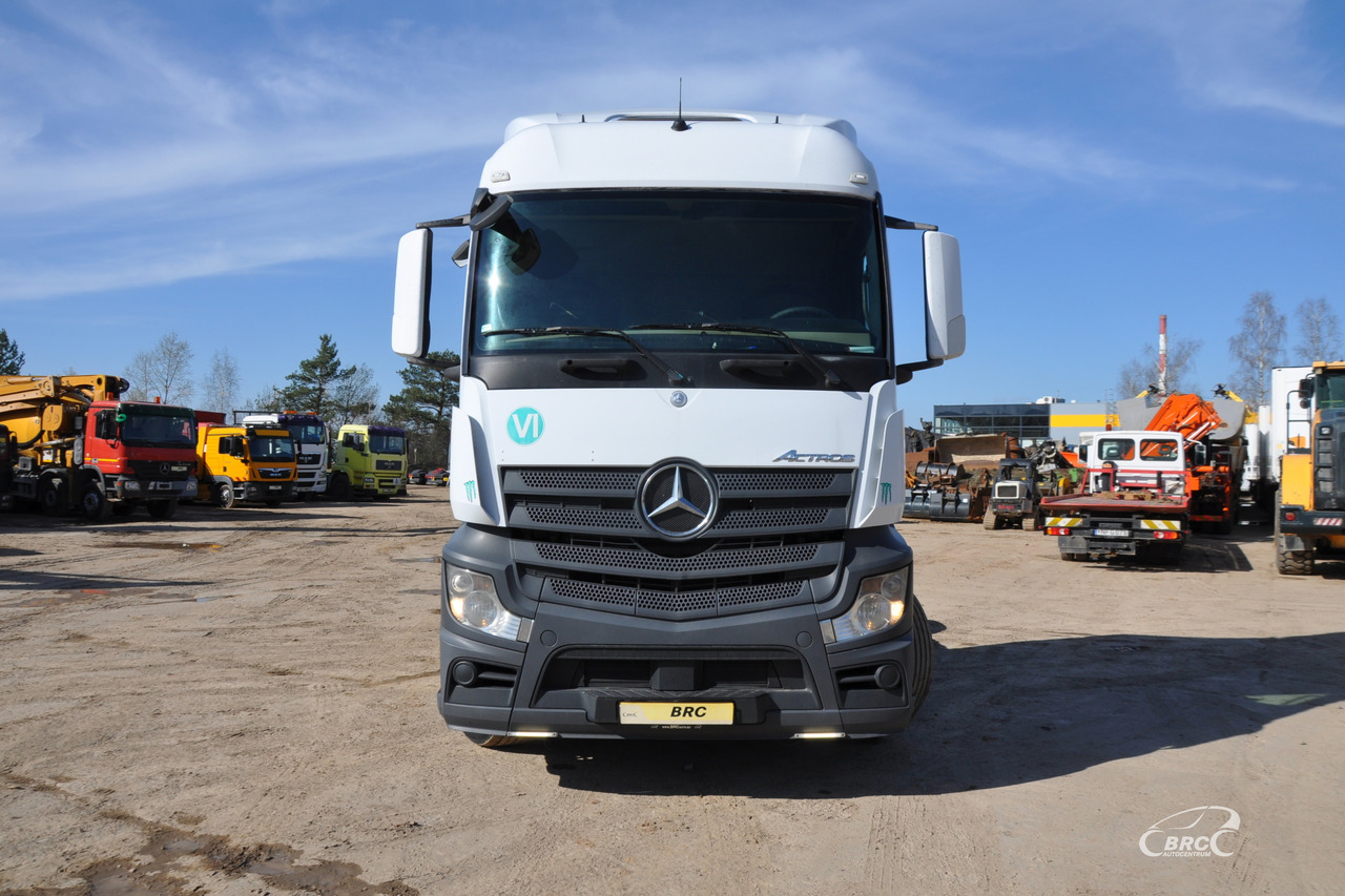 وحدة جر Mercedes-Benz 1843: صورة 14