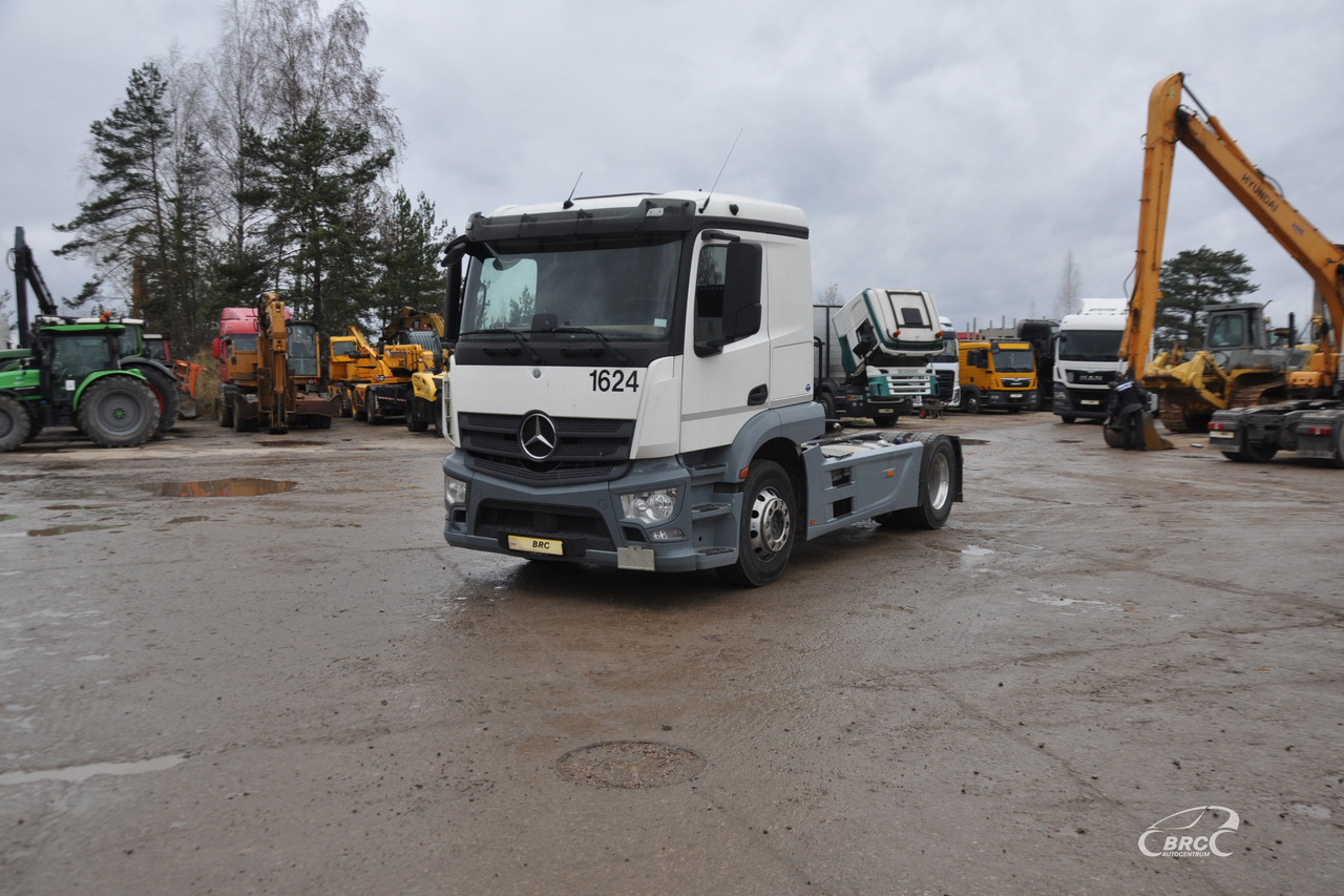 Mercedes-Benz Actros - وحدة جر: صورة 1 Mercedes-Benz Actros - وحدة جر: صورة 1