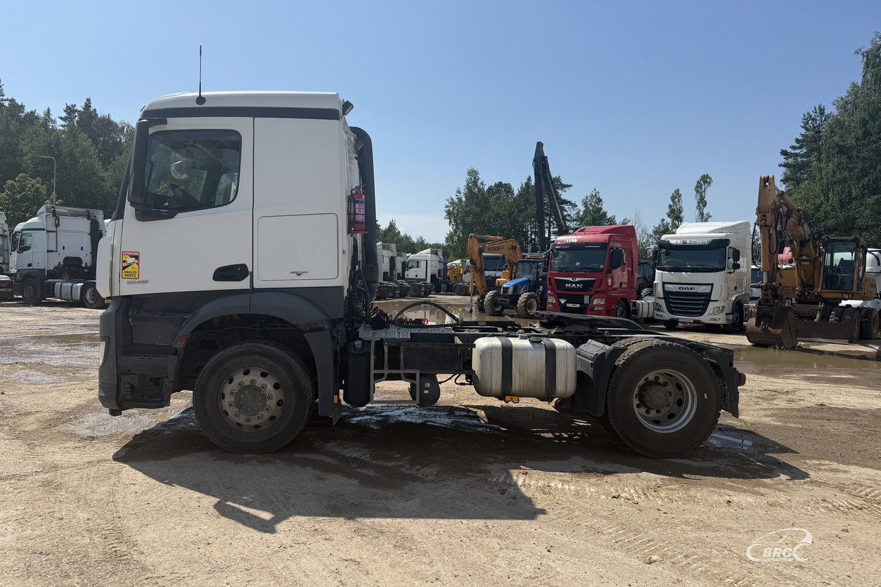 Mercedes-Benz Arocs - وحدة جر: صورة 3 Mercedes-Benz Arocs - وحدة جر: صورة 3