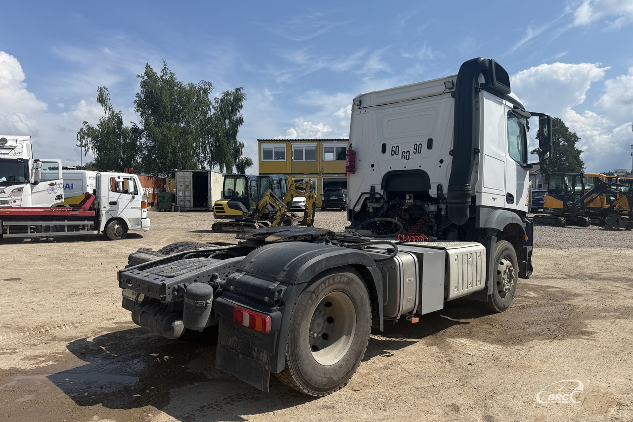 Mercedes-Benz Arocs - وحدة جر: صورة 5 Mercedes-Benz Arocs - وحدة جر: صورة 5