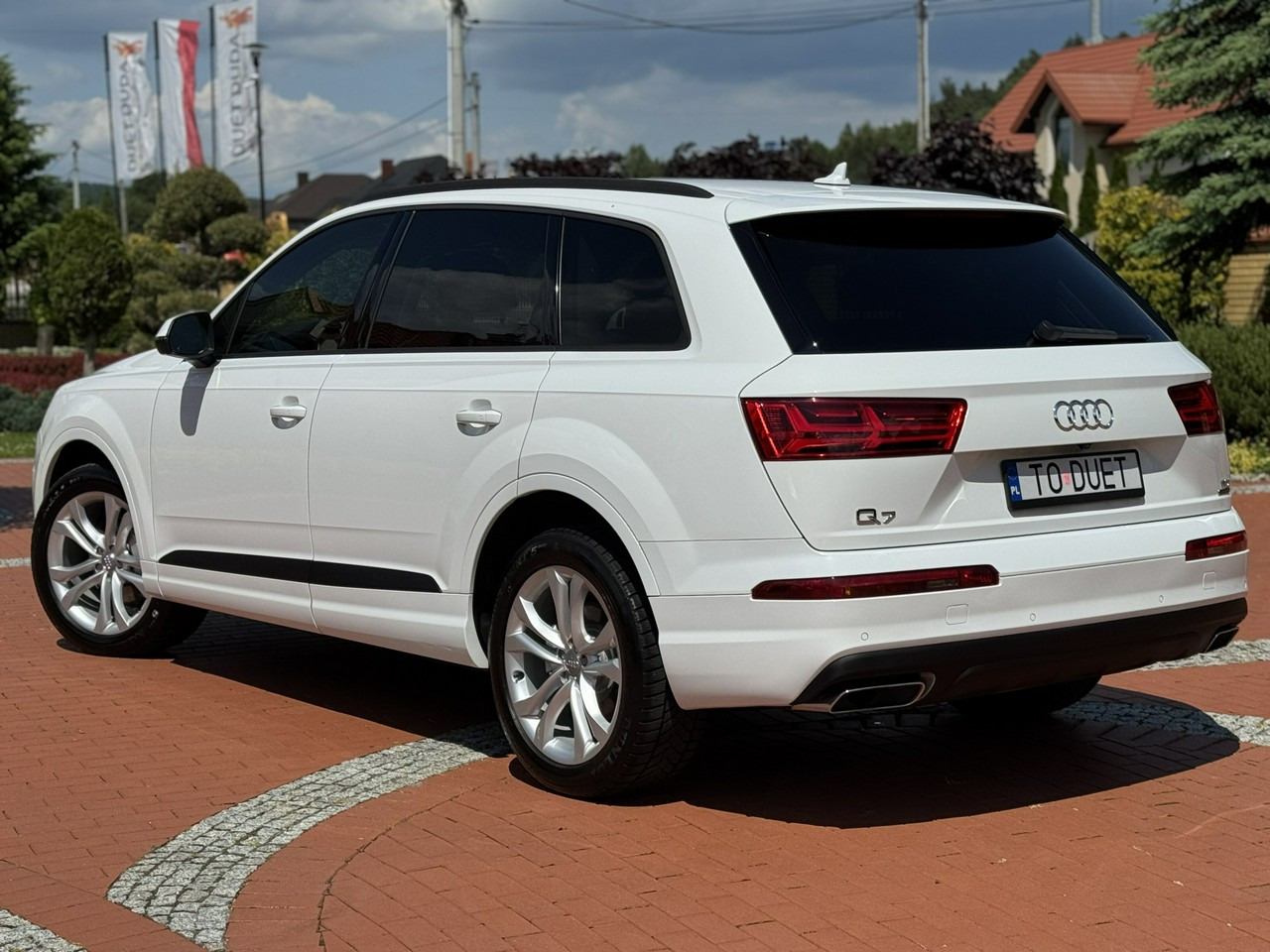 سيارة دفع رباعي Audi Q7: صورة 12