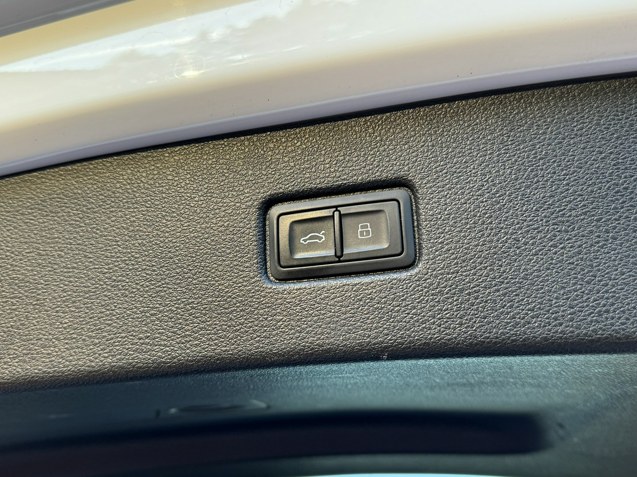 سيارة دفع رباعي Audi Q7: صورة 39