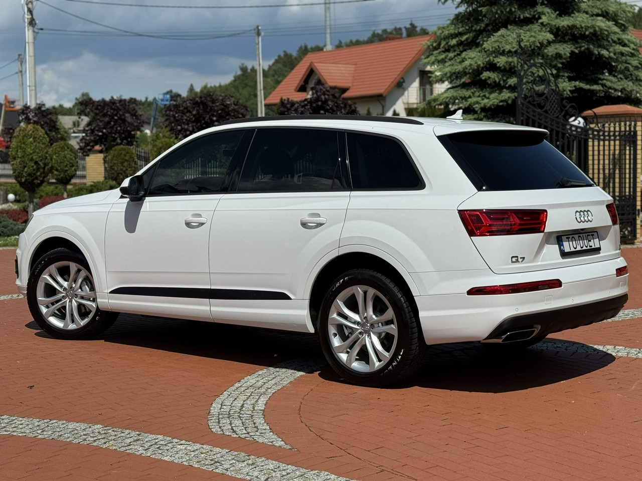 سيارة دفع رباعي Audi Q7: صورة 10