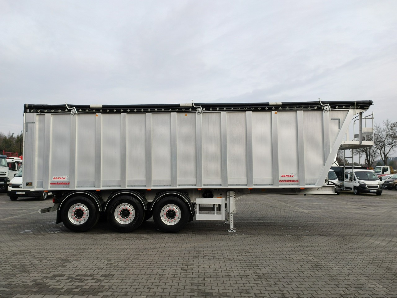 Benalu MULTIRUNNER 87 - قلابة نصف مقطورة نصف مقطورة قلابة: صورة 3 Benalu MULTIRUNNER 87 - قلابة نصف مقطورة نصف مقطورة قلابة: صورة 3