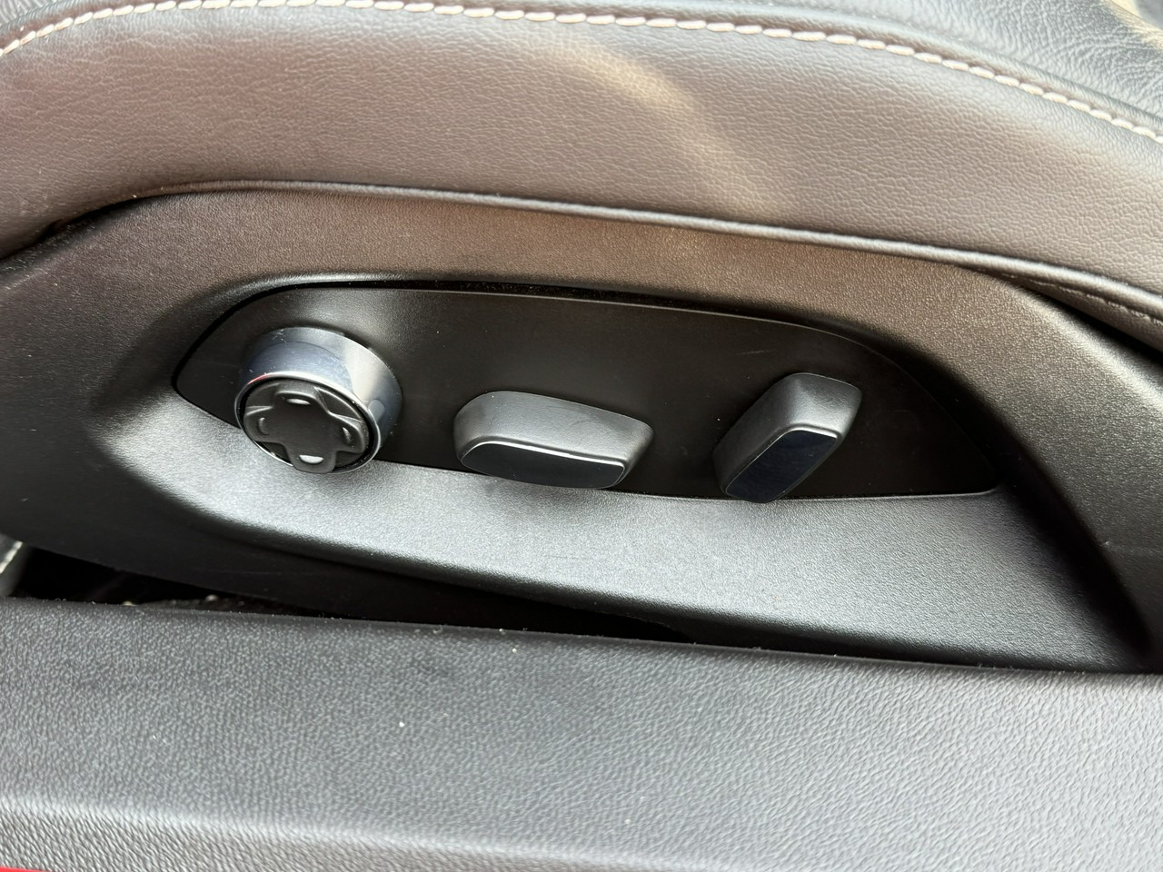 كابريوليه Chevrolet Corvette: صورة 29