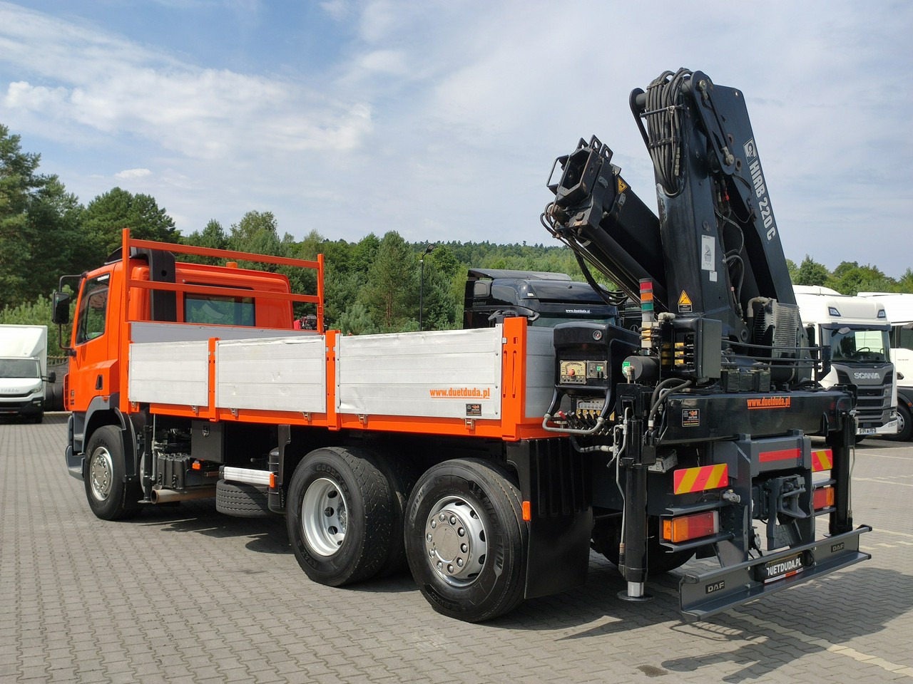 شاحنات مسطحة, شاحنة كرين DAF CF 85.380 6x2 Oś Skrętna Skrzynia HDS HIAB 220C + Pilot: صورة 7