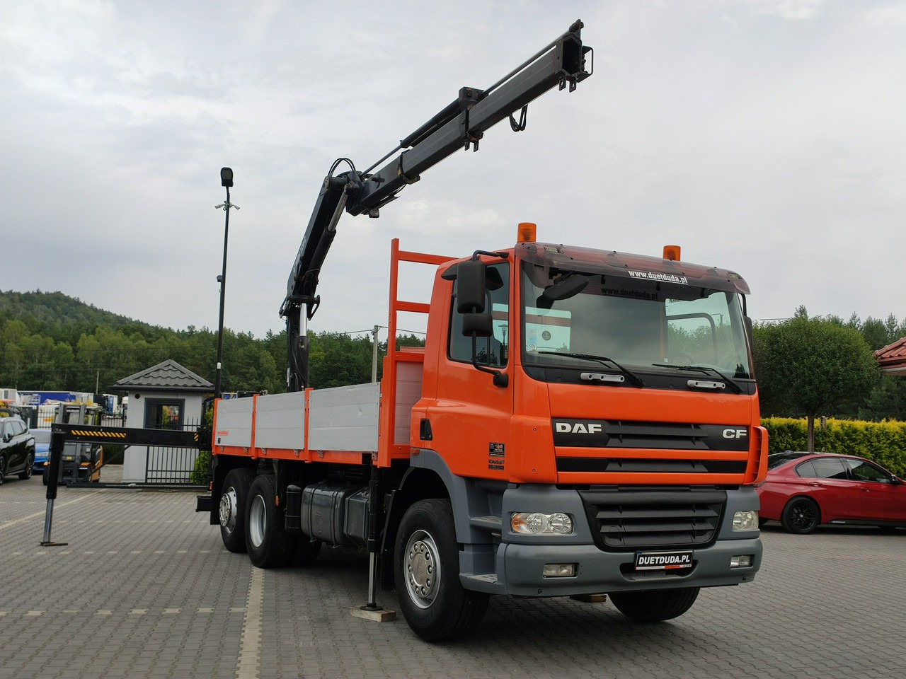DAF CF 85.380 6x2 Oś Skrętna Skrzynia HDS HIAB 220C + Pilot - شاحنات مسطحة, شاحنة كرين: صورة 3 DAF CF 85.380 6x2 Oś Skrętna Skrzynia HDS HIAB 220C + Pilot - شاحنات مسطحة, شاحنة كرين: صورة 3