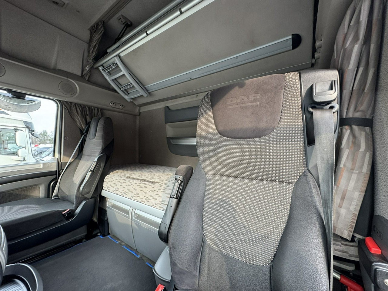 وحدة جر DAF XF 460 SSC E6 Standard Klima Postojowa: صورة 28