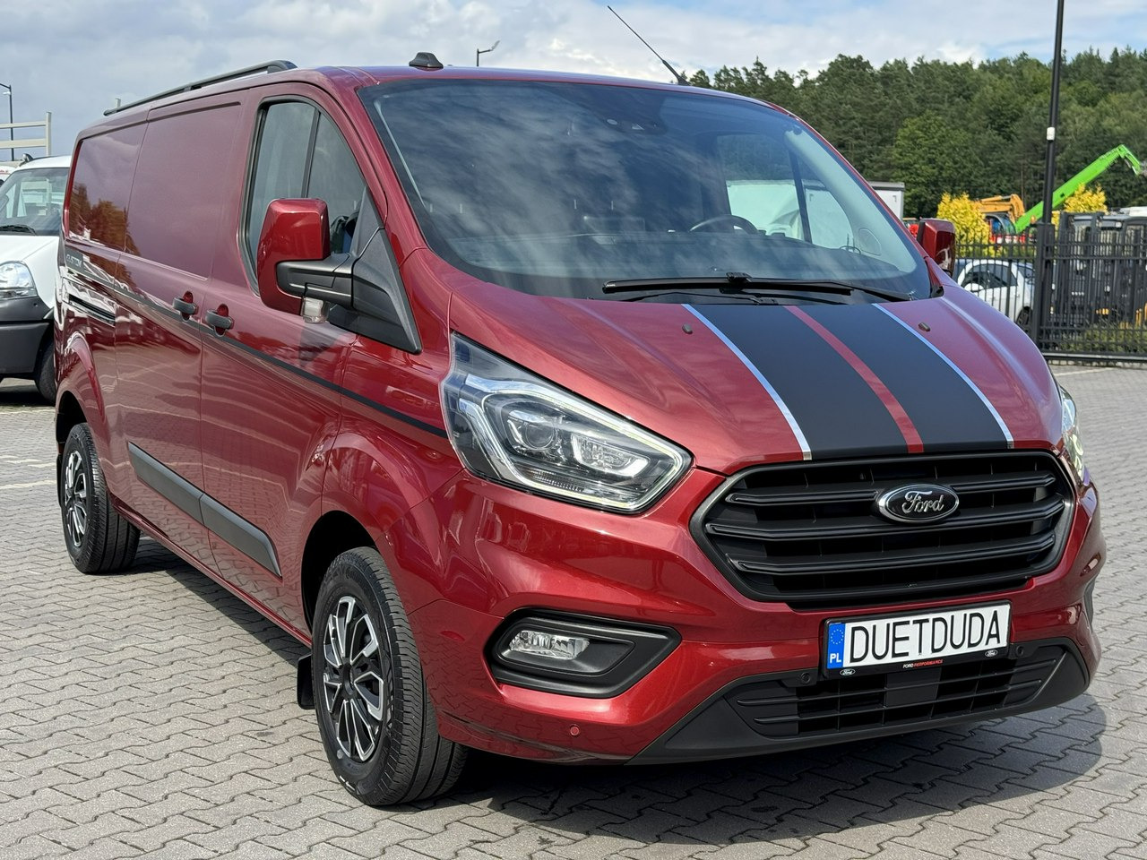 Ford Transit Custom - فان المدمجة: صورة 2 Ford Transit Custom - فان المدمجة: صورة 2