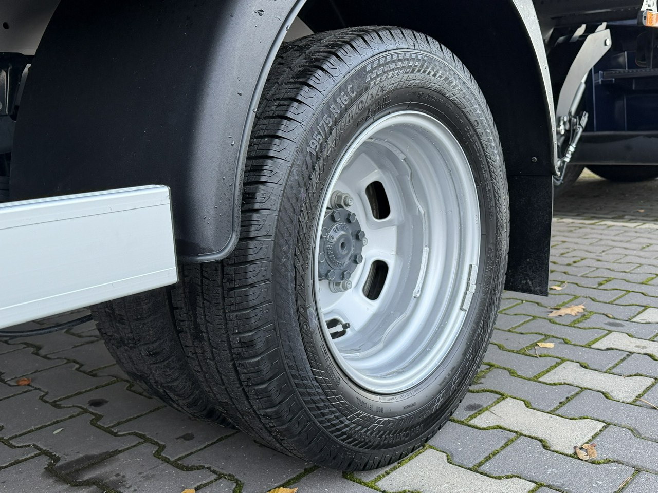 Iveco Daily 35C16 V - شاحنة مغلقة الصندوق: صورة 5 Iveco Daily 35C16 V - شاحنة مغلقة الصندوق: صورة 5