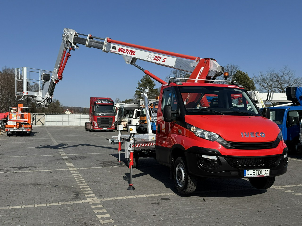 Iveco Daily 35S12 - منصة تلسكوبية محمولة على شاحنة: صورة 3 Iveco Daily 35S12 - منصة تلسكوبية محمولة على شاحنة: صورة 3