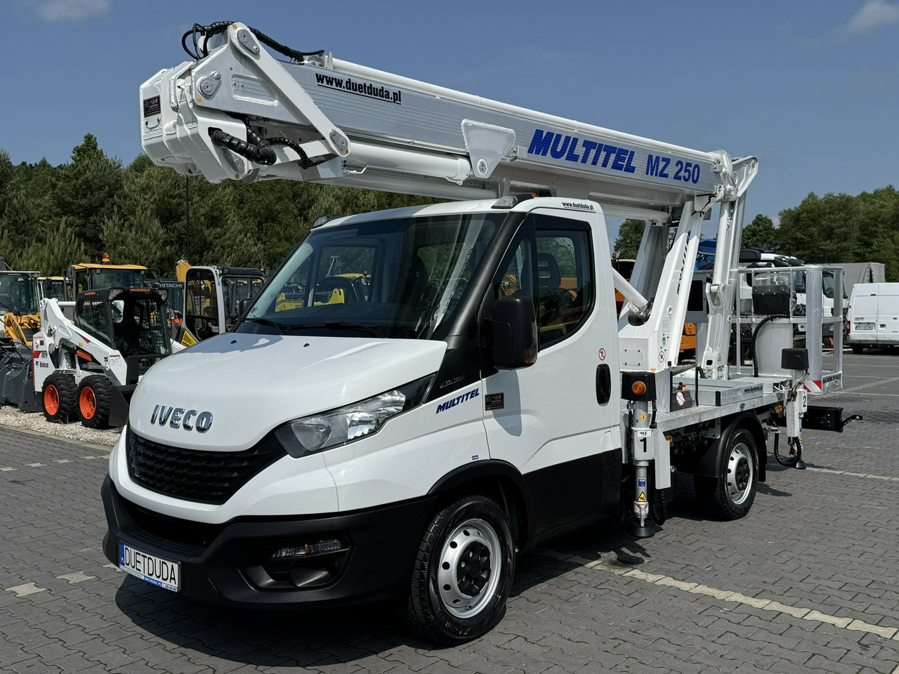 Iveco Daily 35S14 - منصة تلسكوبية محمولة على شاحنة: صورة 2 Iveco Daily 35S14 - منصة تلسكوبية محمولة على شاحنة: صورة 2