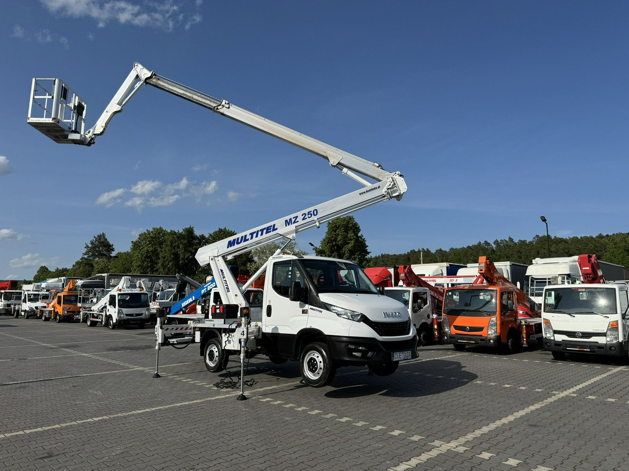 Iveco Daily 35S14 - منصة تلسكوبية محمولة على شاحنة: صورة 5 Iveco Daily 35S14 - منصة تلسكوبية محمولة على شاحنة: صورة 5