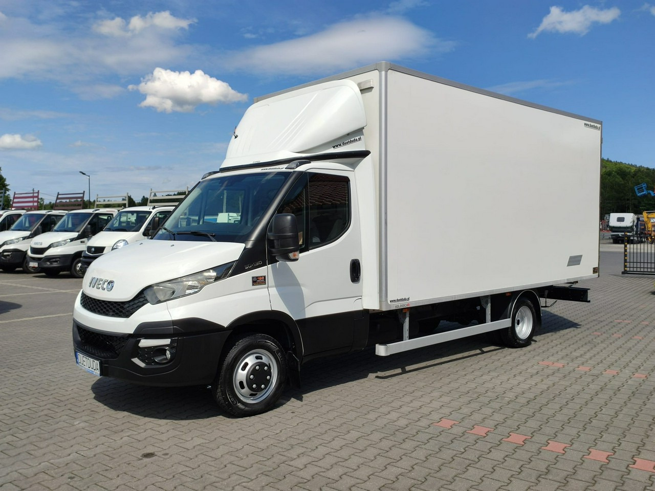 Iveco Daily 50C15 V - شاحنة مغلقة الصندوق: صورة 4 Iveco Daily 50C15 V - شاحنة مغلقة الصندوق: صورة 4