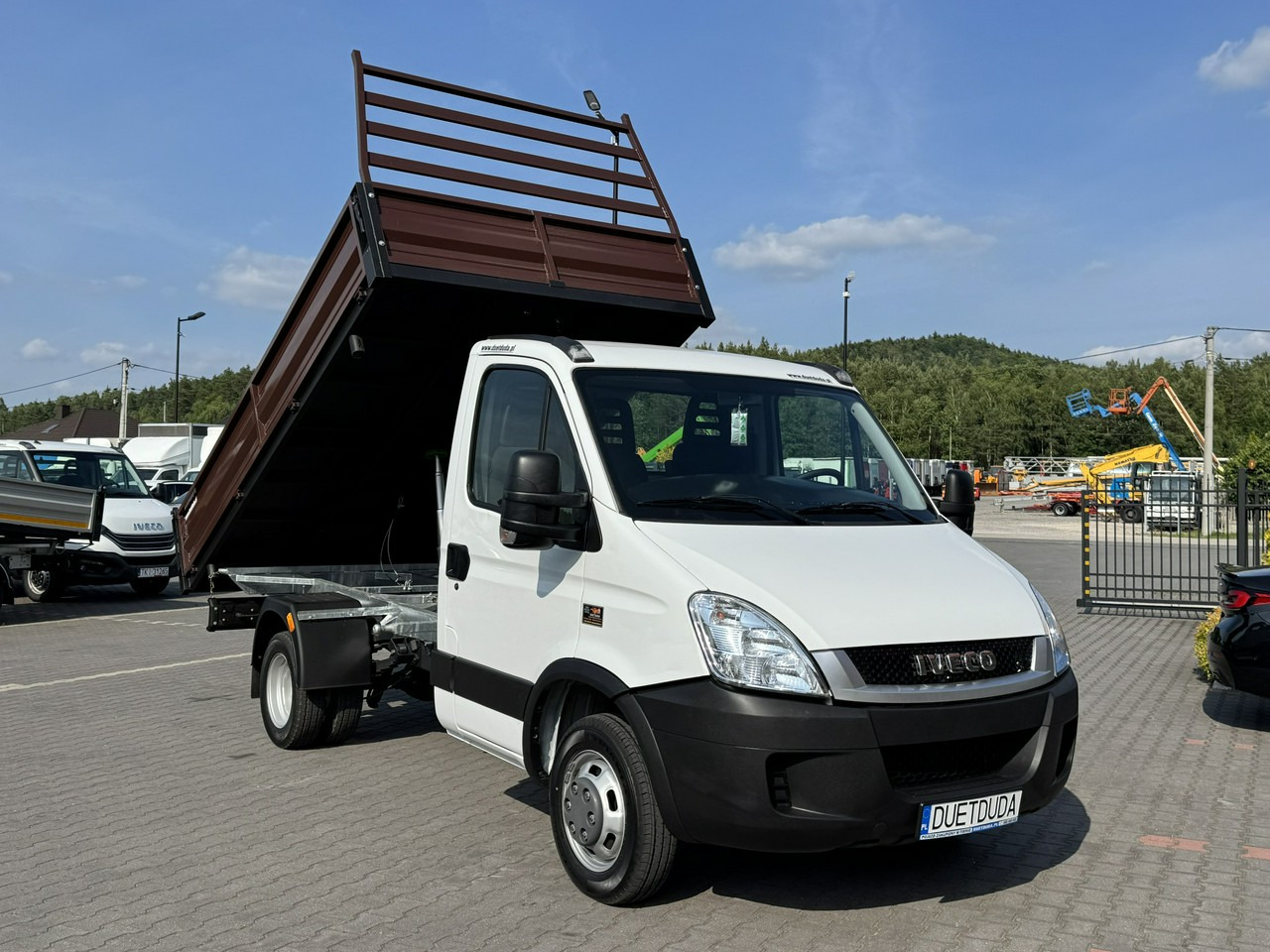 Iveco Daily 50C18 V - قلاب صغير: صورة 2 Iveco Daily 50C18 V - قلاب صغير: صورة 2