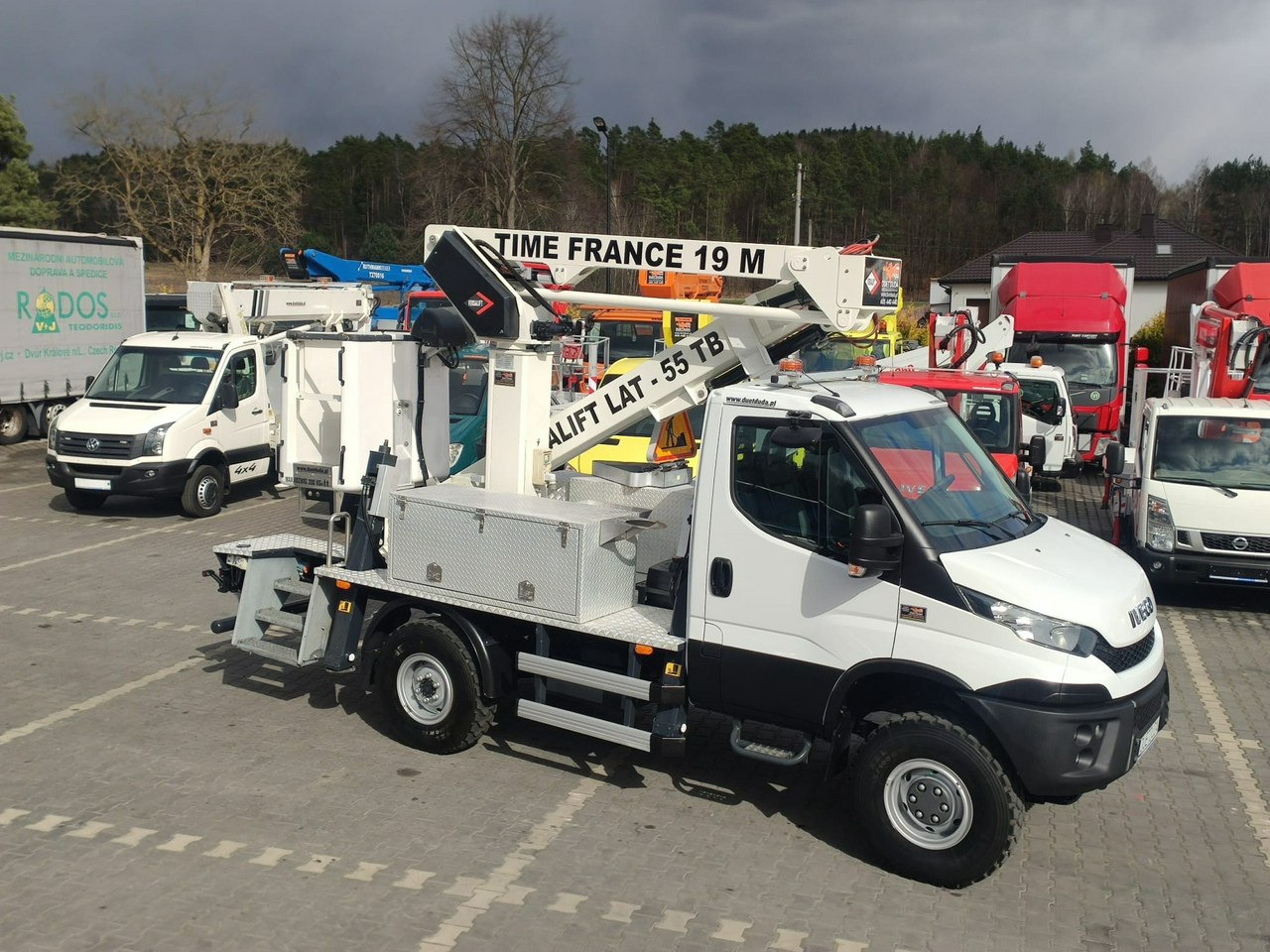 منصة تلسكوبية محمولة على شاحنة Iveco Daily 55S17W 4x4 Zwyżka 19m Versalift Lat 55 TB Time France: صورة 8 منصة تلسكوبية محمولة على شاحنة Iveco Daily 55S17W 4x4 Zwyżka 19m Versalift Lat 55 TB Time France: صورة 8