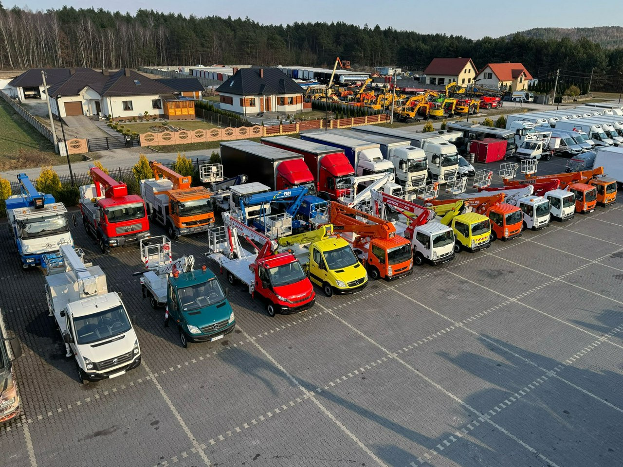 منصة تلسكوبية محمولة على شاحنة Iveco Daily 55S17W 4x4 Zwyżka 19m Versalift Lat 55 TB Time France: صورة 41 منصة تلسكوبية محمولة على شاحنة Iveco Daily 55S17W 4x4 Zwyżka 19m Versalift Lat 55 TB Time France: صورة 41