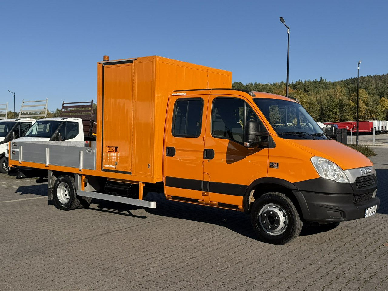 Iveco Daily 70C18 V H - شاحنة مفتوحة, الشاحنات الصغيرة كابينة مزدوجة: صورة 1 Iveco Daily 70C18 V H - شاحنة مفتوحة, الشاحنات الصغيرة كابينة مزدوجة: صورة 1