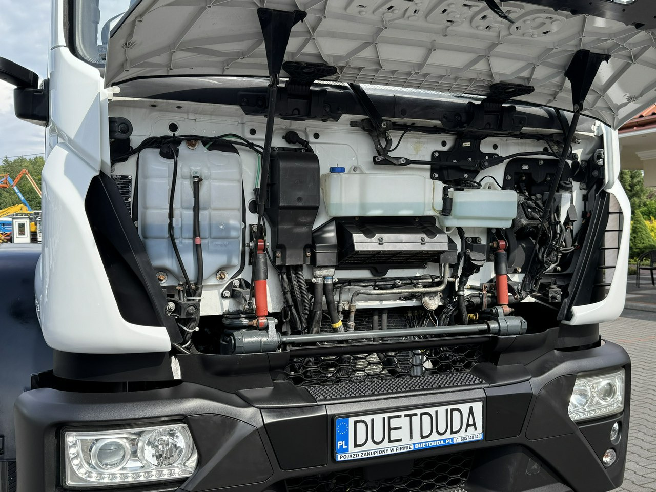 Iveco Eurocargo 150-280 Rama 550cm Napęd 4x4 Reduktor + Blokady - شاحنة هيكل كابينة: صورة 5 Iveco Eurocargo 150-280 Rama 550cm Napęd 4x4 Reduktor + Blokady - شاحنة هيكل كابينة: صورة 5