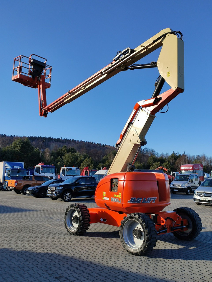 JLG 600AJ 4x4 PODNOŚNIK PRZEGUBOWY - شاحنة ذراع مفصلي: صورة 5 JLG 600AJ 4x4 PODNOŚNIK PRZEGUBOWY - شاحنة ذراع مفصلي: صورة 5