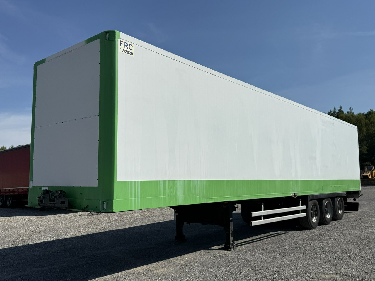 Lamberet SR2 Kontener Tył Drzwi Izoterma Chłodnia bez Agregatu - نصف مقطورة متساوي الحرارة: صورة 3 Lamberet SR2 Kontener Tył Drzwi Izoterma Chłodnia bez Agregatu - نصف مقطورة متساوي الحرارة: صورة 3