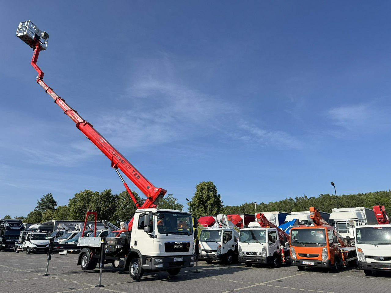MAN TGL 7.150 Zwyżka Ruthmann T330 33-Metry DMC 7500KG 21m w Bok - منصة تلسكوبية محمولة على شاحنة: صورة 5 MAN TGL 7.150 Zwyżka Ruthmann T330 33-Metry DMC 7500KG 21m w Bok - منصة تلسكوبية محمولة على شاحنة: صورة 5