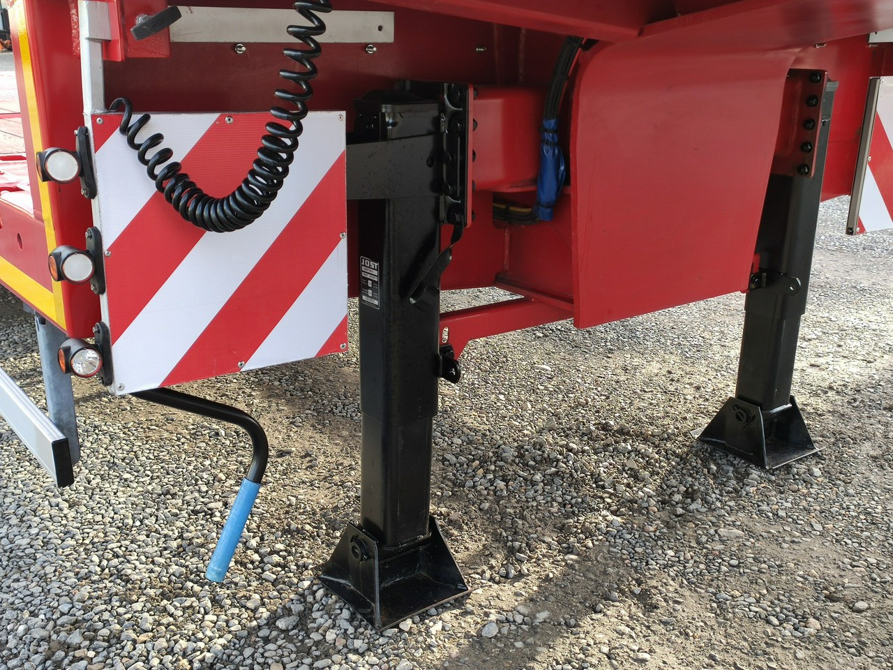 MAX Trailer 3-Osie Oś skrętna Oś Podnoszona Nooteboom - عربة منخفضة مسطحة نصف مقطورة: صورة 5 MAX Trailer 3-Osie Oś skrętna Oś Podnoszona Nooteboom - عربة منخفضة مسطحة نصف مقطورة: صورة 5