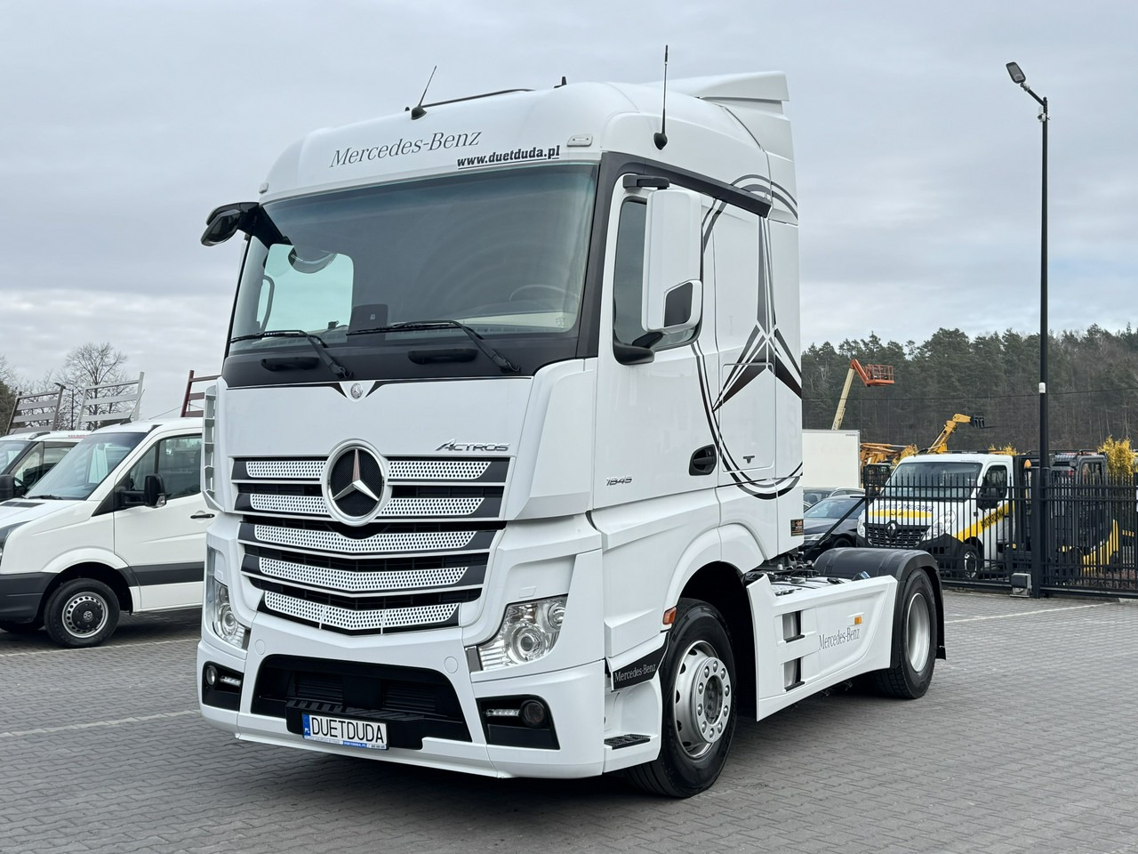 Mercedes ACTROS 1845 Euro 6 Stream Space Standard !!! - وحدة جر: صورة 3 Mercedes ACTROS 1845 Euro 6 Stream Space Standard !!! - وحدة جر: صورة 3
