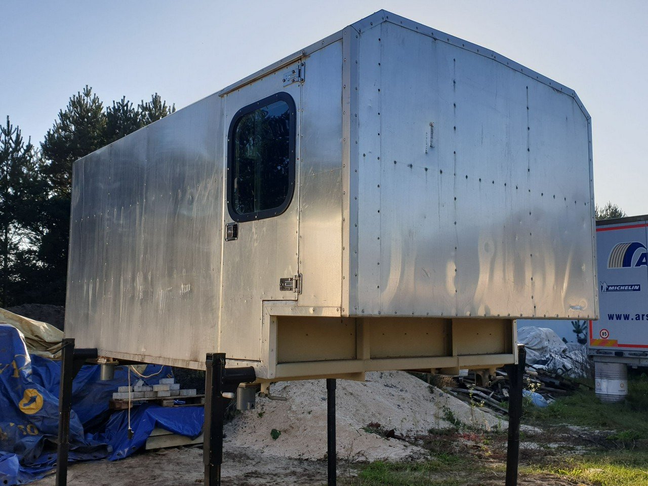 Mercedes ATEGO 1221 - حاوية قابلة للتبديل- صندوق: صورة 3 Mercedes ATEGO 1221 - حاوية قابلة للتبديل- صندوق: صورة 3