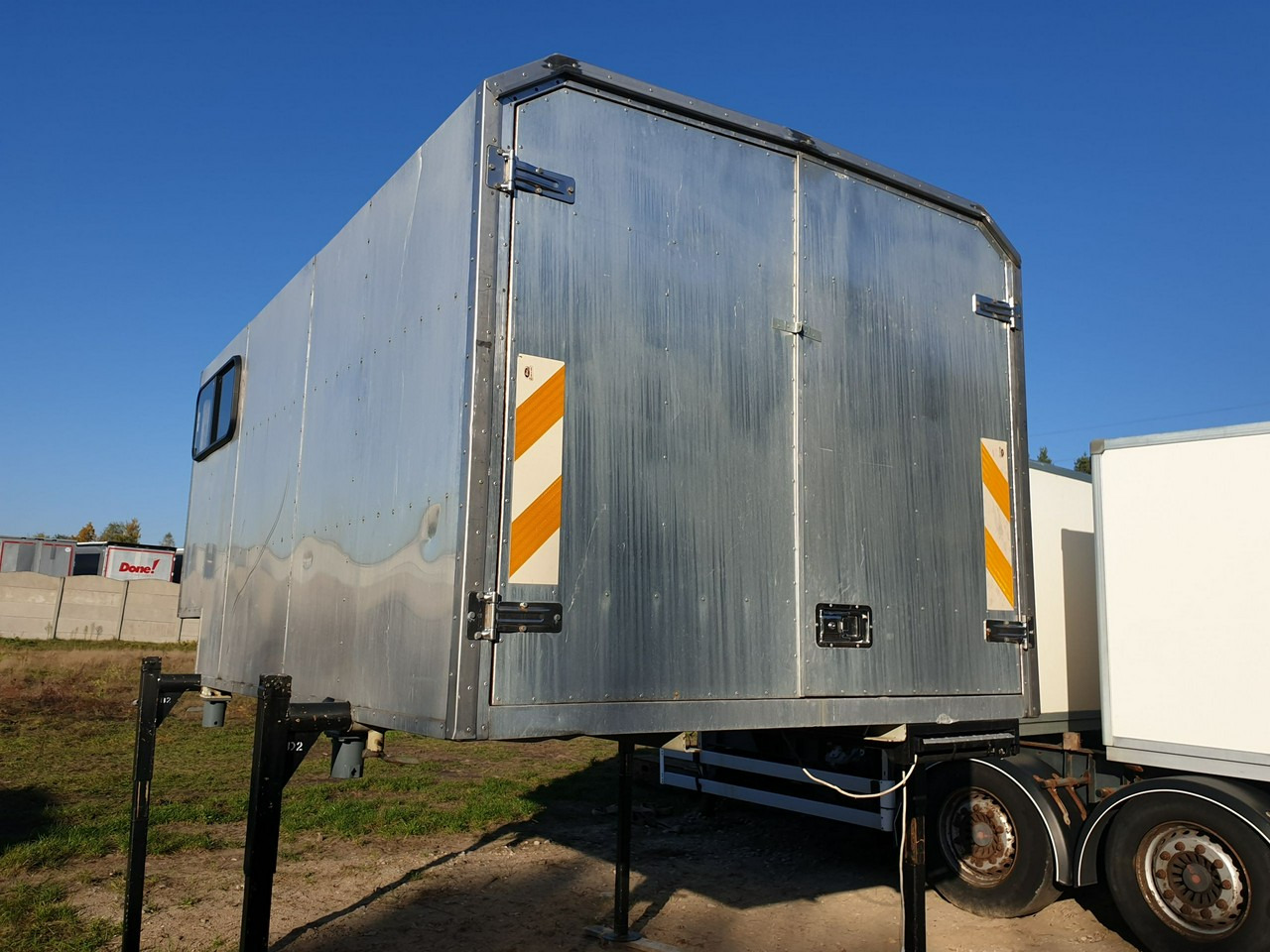 Mercedes ATEGO 1221 - حاوية قابلة للتبديل- صندوق: صورة 5 Mercedes ATEGO 1221 - حاوية قابلة للتبديل- صندوق: صورة 5