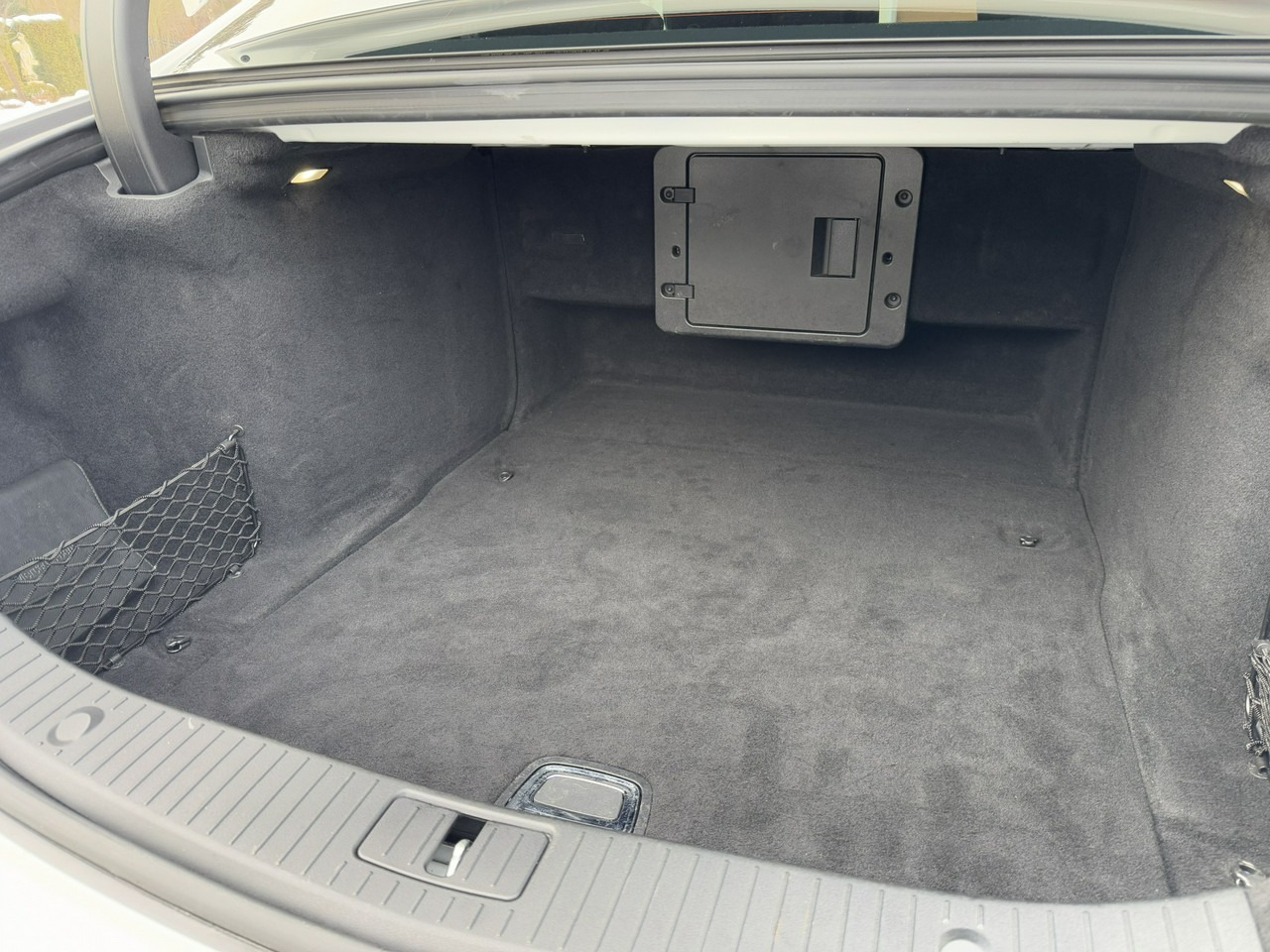 سيدان Mercedes S 350: صورة 38