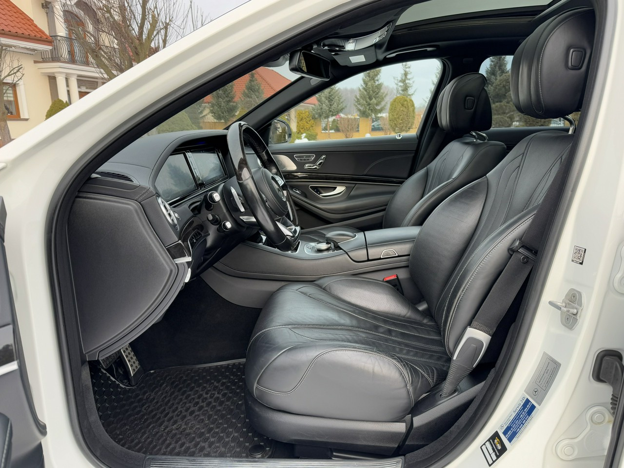 سيدان Mercedes S 350: صورة 16