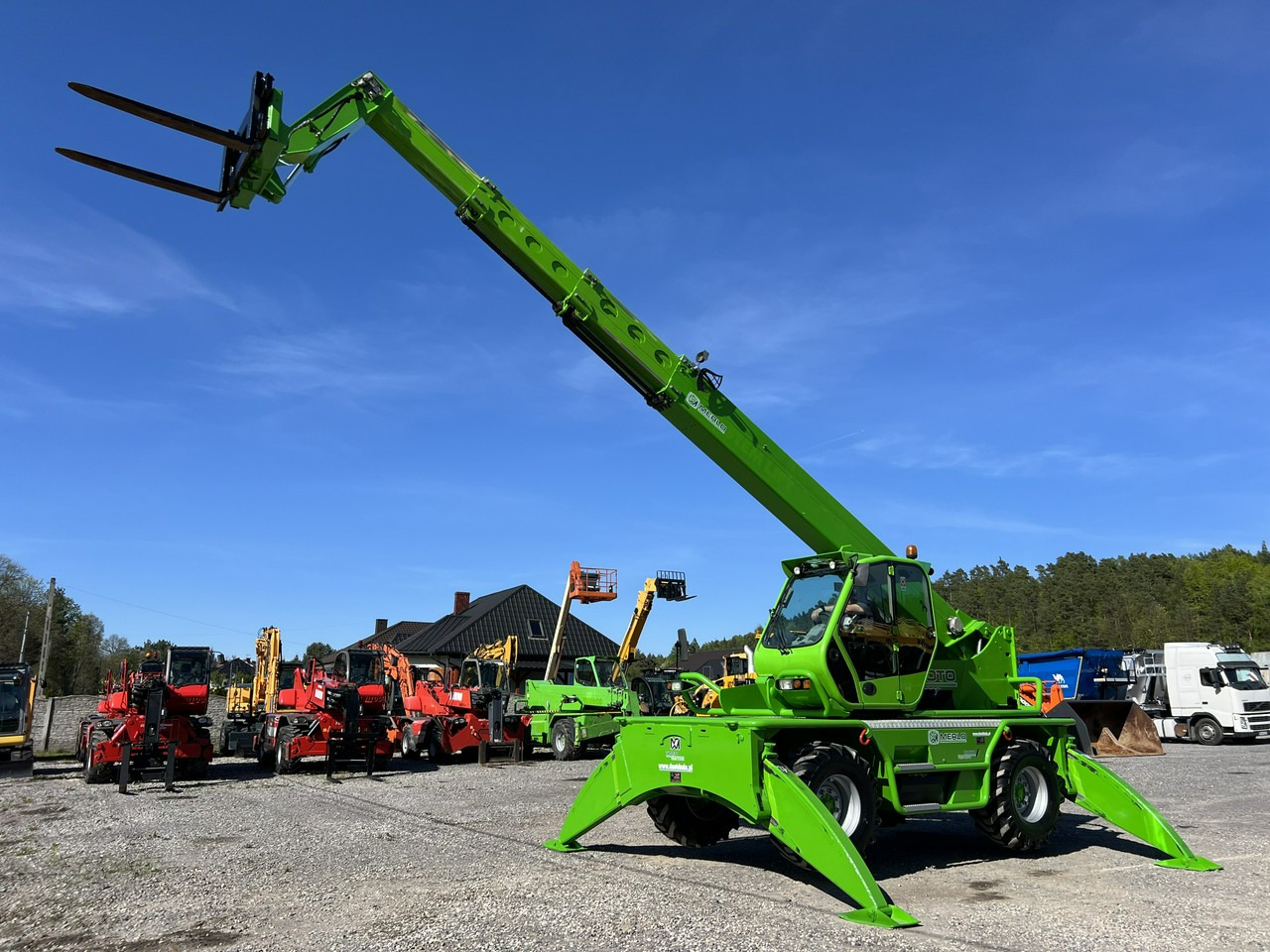 Merlo Roto 45.21 MCSS ( 40.25 ) Podnośnik Obrotowy Wózek Jezdniowy - رافعة تلسكوبية: صورة 1 Merlo Roto 45.21 MCSS ( 40.25 ) Podnośnik Obrotowy Wózek Jezdniowy - رافعة تلسكوبية: صورة 1