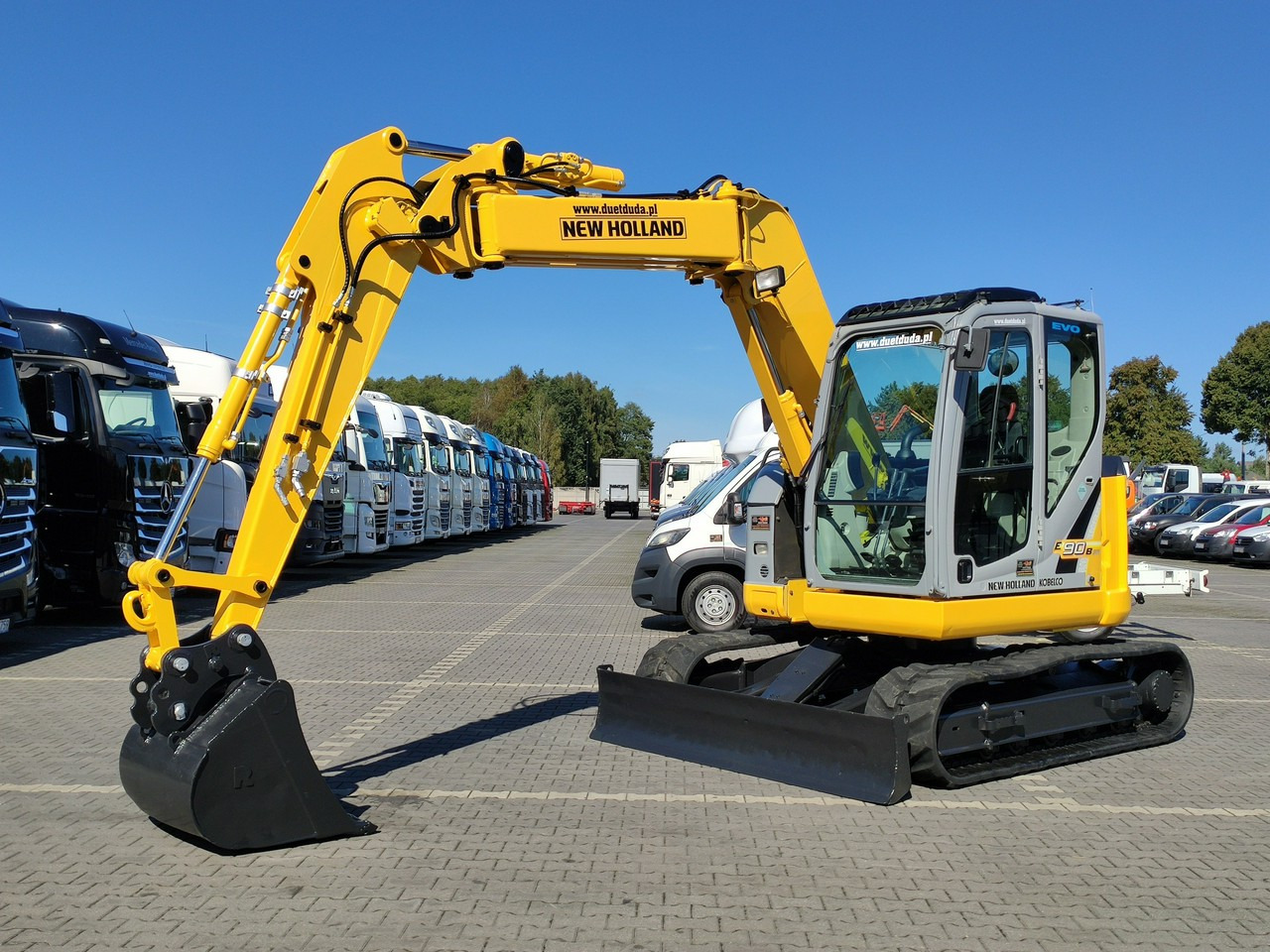 New Holland E90B SR -2 Gąsienicowa 10ton - حفارة مُصَّغرة: صورة 1 New Holland E90B SR -2 Gąsienicowa 10ton - حفارة مُصَّغرة: صورة 1