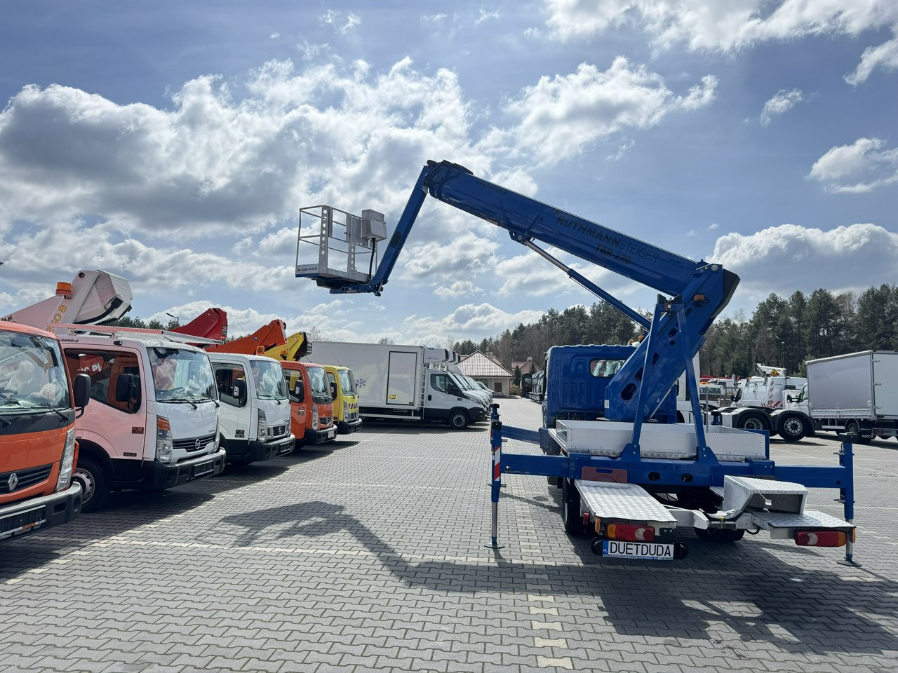 Nissan Cabstar Nissan Cabstar: صورة 17
