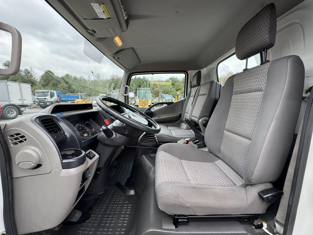 Nissan Cabstar Nissan Cabstar: صورة 26