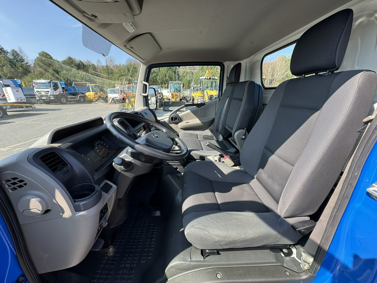 Nissan Cabstar Nissan Cabstar: صورة 23