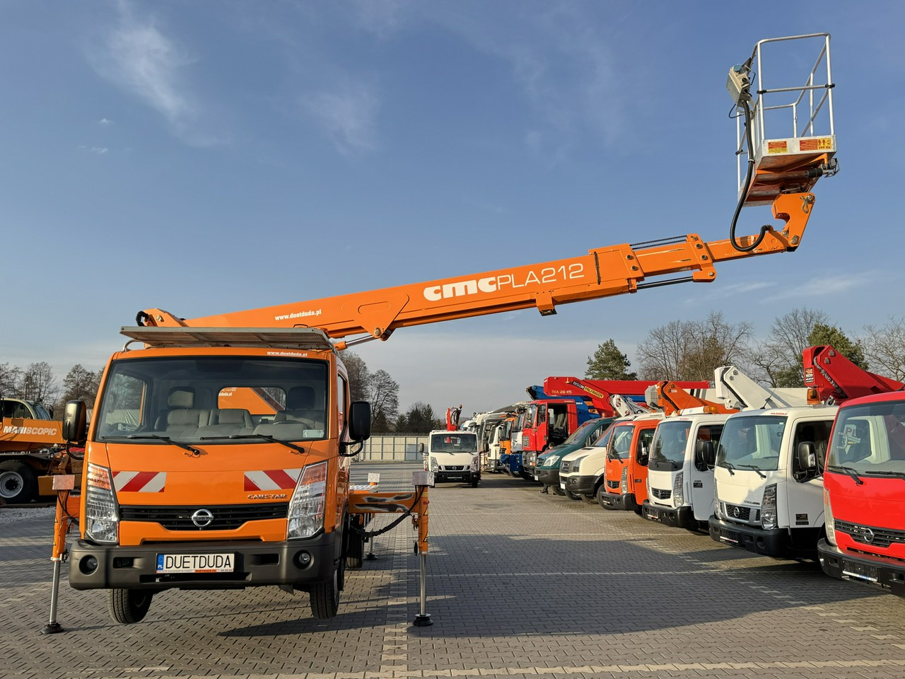 Nissan Cabstar - منصة تلسكوبية محمولة على شاحنة: صورة 4 Nissan Cabstar - منصة تلسكوبية محمولة على شاحنة: صورة 4