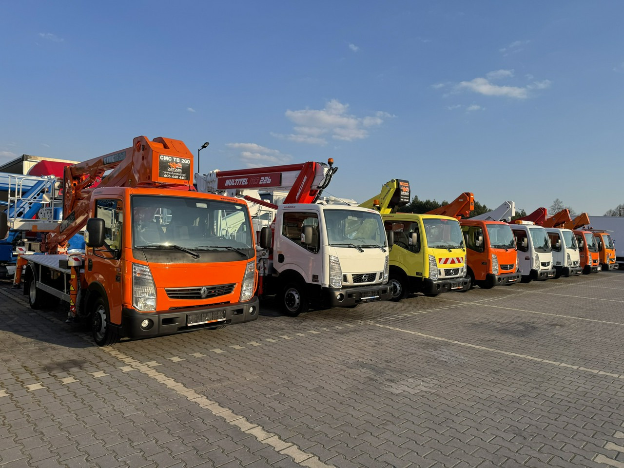 منصة تلسكوبية محمولة على شاحنة Nissan Zwyżka / Podnośnik Koszowy / 4X4 / CABSTAR / MAXITY / SPRINTER: صورة 14