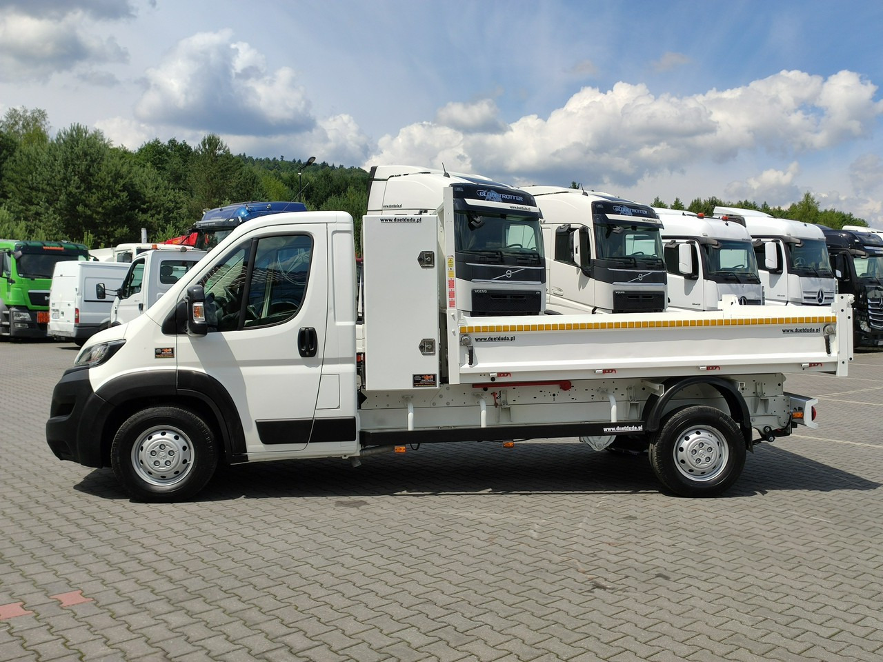 Peugeot Boxer - قلاب صغير: صورة 5 Peugeot Boxer - قلاب صغير: صورة 5