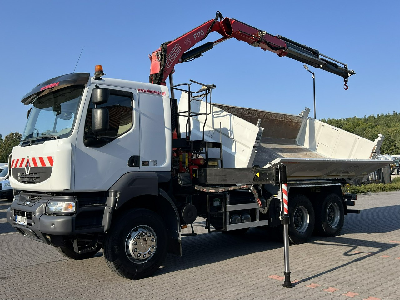 Renault Kerax 26.390 6x4 Mocny HDS FASSI F170 Sterowanie Radiowe - شاحنة قلاب, شاحنة كرين: صورة 1 Renault Kerax 26.390 6x4 Mocny HDS FASSI F170 Sterowanie Radiowe - شاحنة قلاب, شاحنة كرين: صورة 1